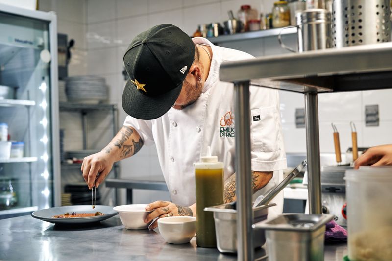 Dave's hot chicken team culture and working environment
